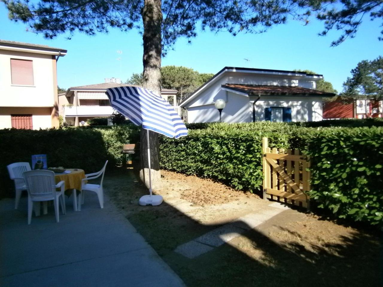 Azzurro Apartamento Bibione Exterior foto