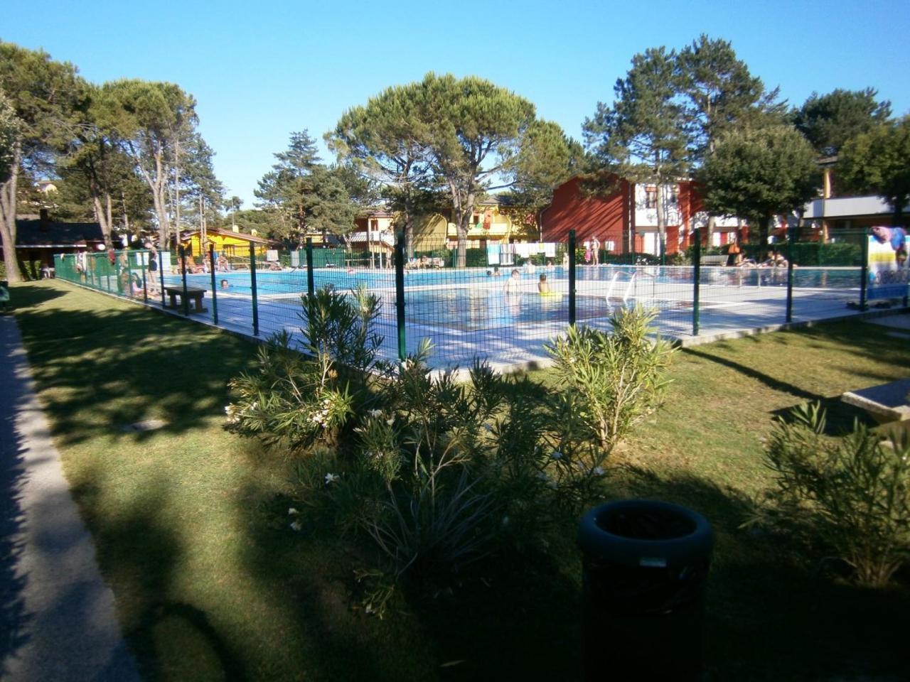 Azzurro Apartamento Bibione Exterior foto