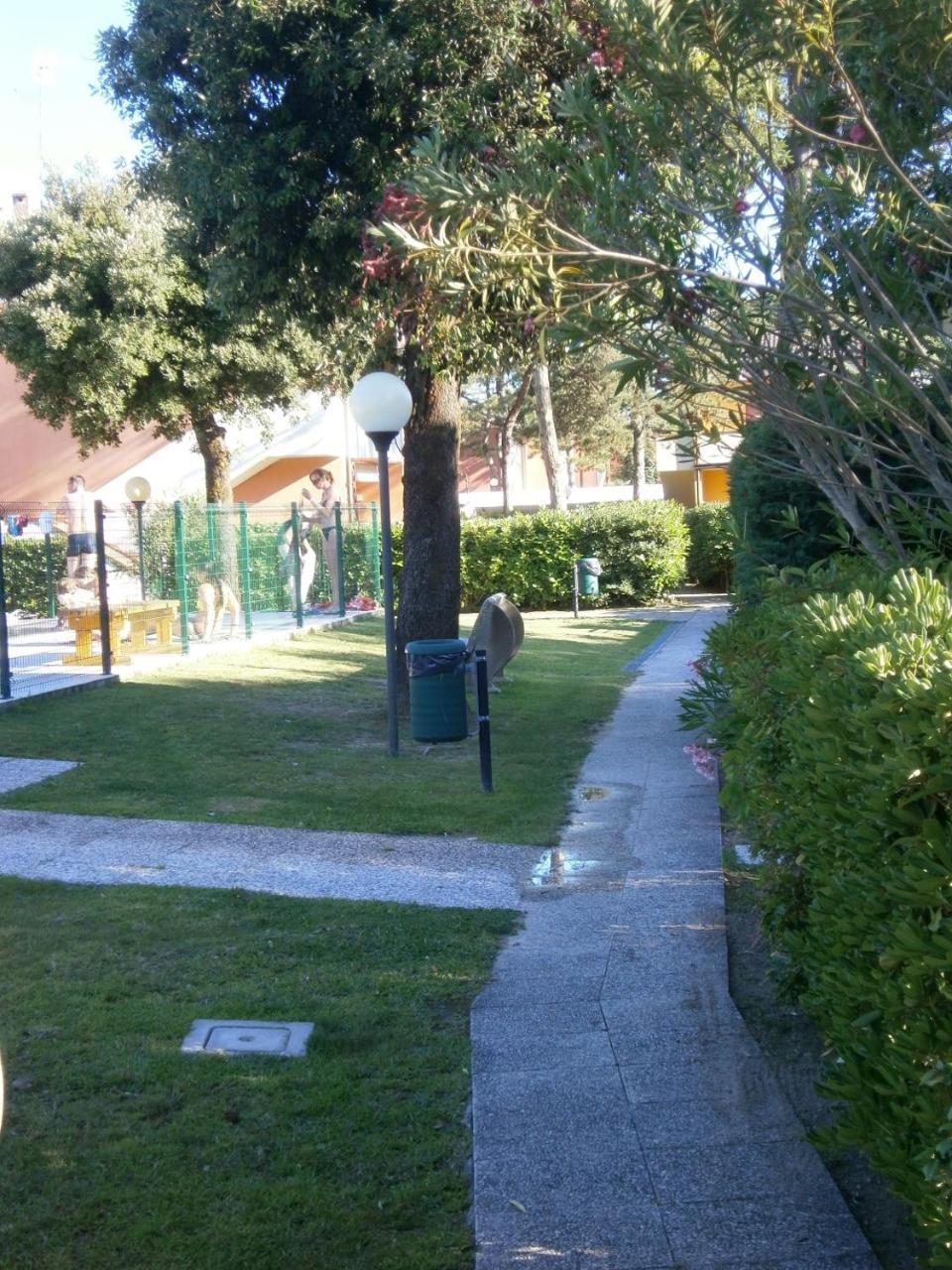 Azzurro Apartamento Bibione Exterior foto