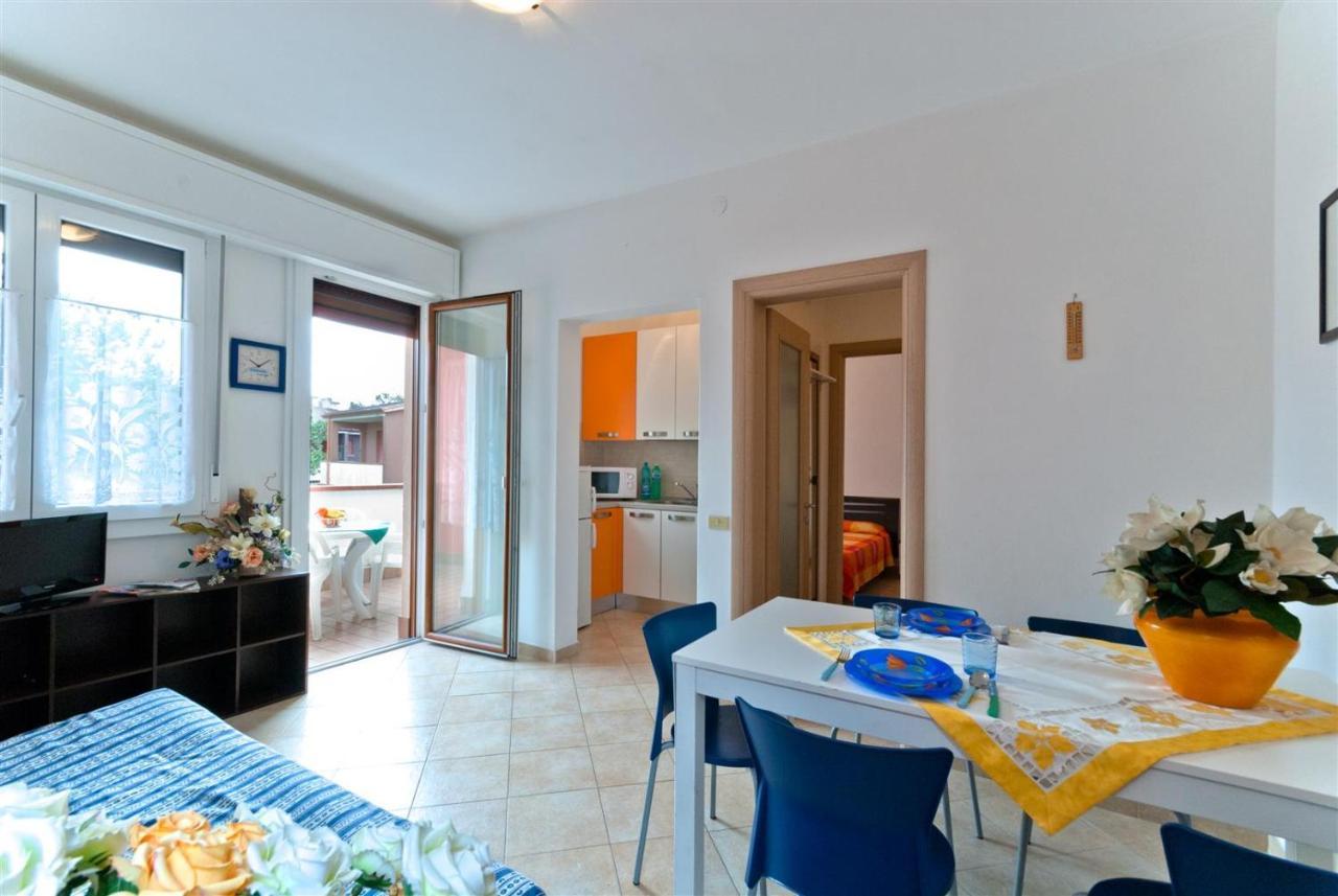 Azzurro Apartamento Bibione Exterior foto